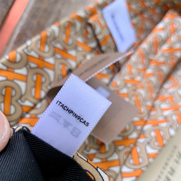 🔥TB MONOGRAM🔥💯🆕HOUSE OF BURBERRY SIGNATURE MOTIF PRINT TIE🔥 - Picture 11 of 16
